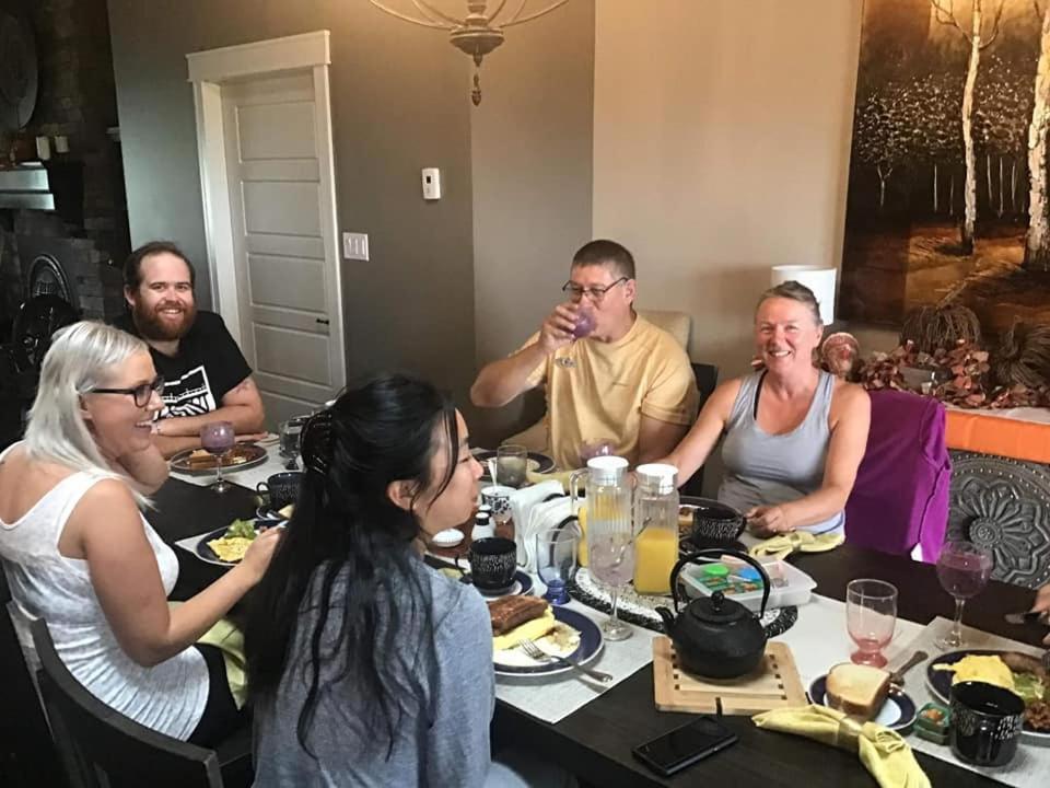 Back Home Bed And Breakfast Membertou Екстер'єр фото